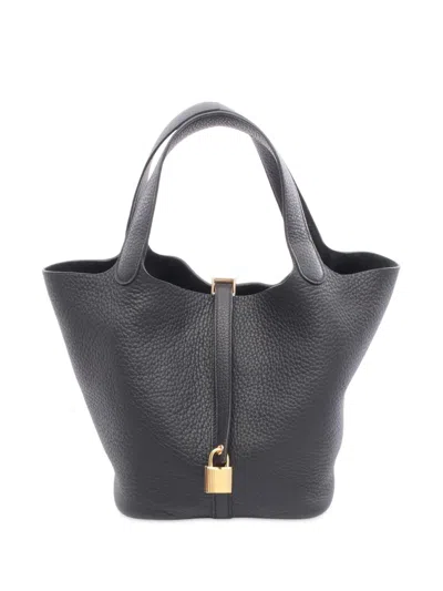 Pre-owned Hermes 2025 Clemence Picotin Lock 22 Handbag In Black