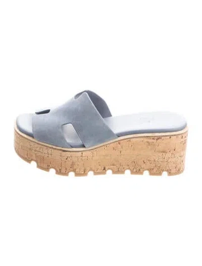 Pre-owned Hermes 2025 Eze 30 Slides In Blue