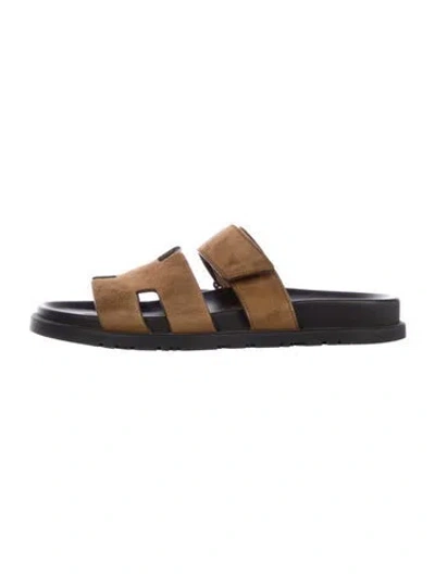 Pre-owned Hermes 2025 H Logo Slides In Neutral