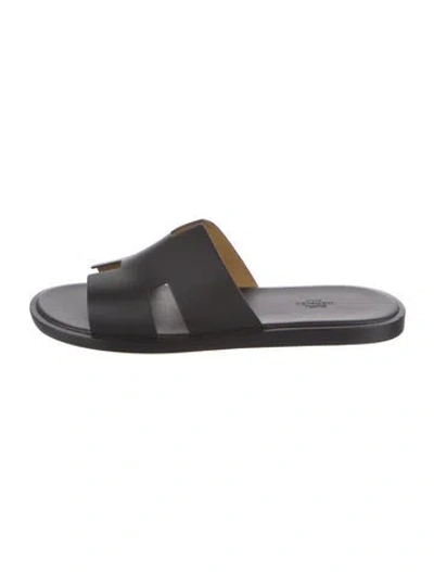 Pre-owned Hermes 2025 Izmir Slides In Black