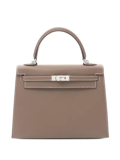 Pre-owned Hermes 2025 Kelly 25 Two-way Handbag In Grey