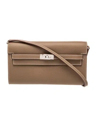 Pre-owned Hermes 2025 Kelly To Go Wallet In Gray