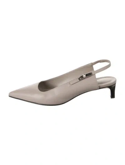 Pre-owned Hermes 2025 Lover 40 Slingback Pumps In Neutrals