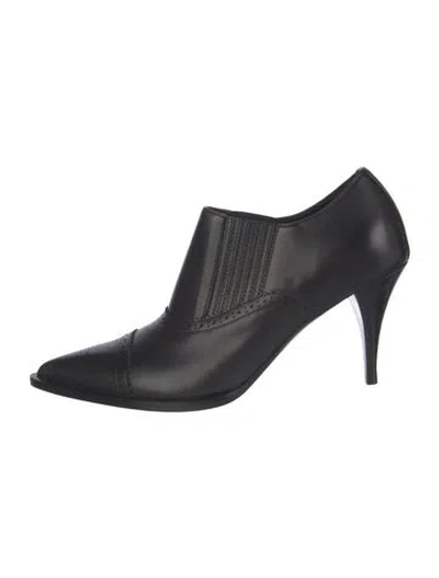 Pre-owned Hermes 2025 Luna Pumps In Black