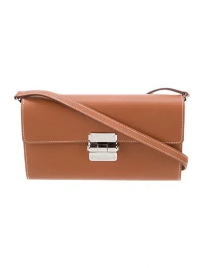 Pre-owned Hermes 2025 Madame Charniere To Go Pouch In Brown