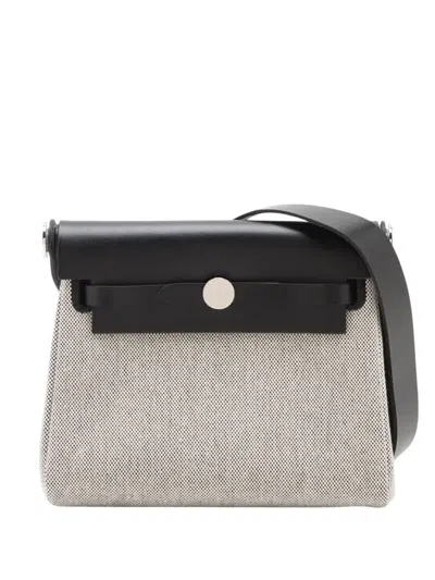Pre-owned Hermes 2025 Military Toile And Vache Hunter Herbag Zip 20 Crossbody Bag In Gray