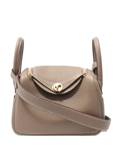 Pre-owned Hermes 2025 Mini Lindy Leather Bag In Brown