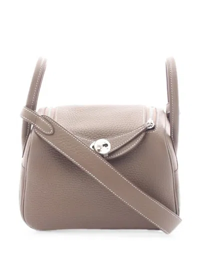 Pre-owned Hermes 2025 Mini Lindy Tote Bag In ブラウン