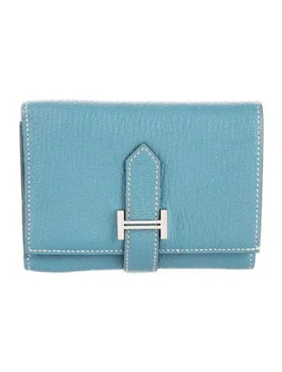 Pre-owned Hermes 2025 Trifold Bearn Wallet In Blue