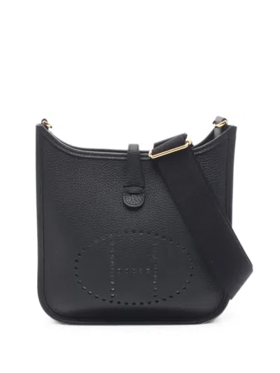 Pre-owned Hermes 2026 23 Evelyne Clemence Shoulder Bag In ブラック