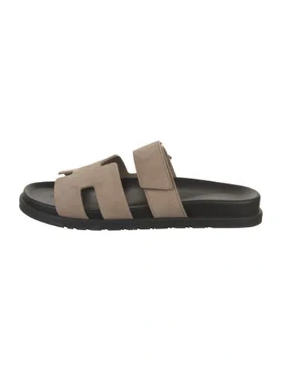Pre-owned Hermes 2026 Chypre Sandals In Neutrals