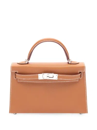 Pre-owned Hermes 2026 Mini Kelly 2 Handbag In Neutral