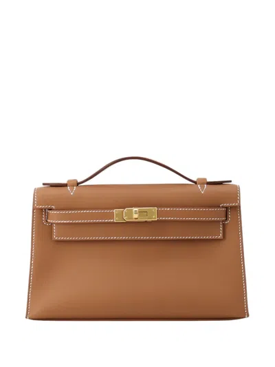 Pre-owned Hermes 2026 Swift Kelly Pochette 22 Handbag In Brown