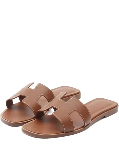 Pre-owned Hermes 20s Cut-out Mule Sandals In Brown