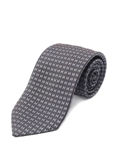 Pre-owned Hermes 20s Faconnee H Silk Tie In Gray