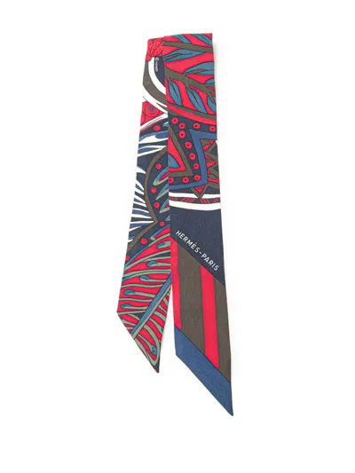 Pre-owned Hermes 20th Century Le Jardin De La Maharani Silk Twilly Scarf Scarves In Multi