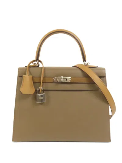Pre-owned Hermes 25 Kelly Shoulder Bag In Neutral