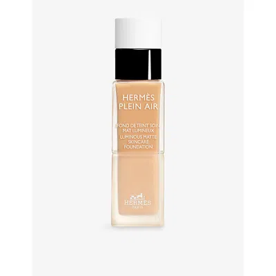 Hermes 43w Pin Plein Air Luminous Matte Skincare Foundation 33ml