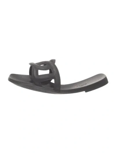 Pre-owned Hermes Aloha Rubber Slides In Black