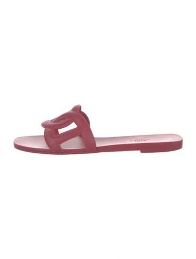 Pre-owned Hermes Aloha Rubber Slides In Burgundy