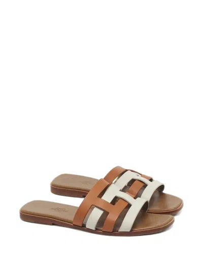 Pre-owned Hermes Amore Slides In Brown