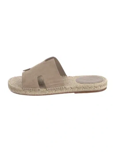 Pre-owned Hermes Antigua H Logo Slides In Neutral