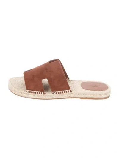 Pre-owned Hermes Antigua Suede Sandals In Brown