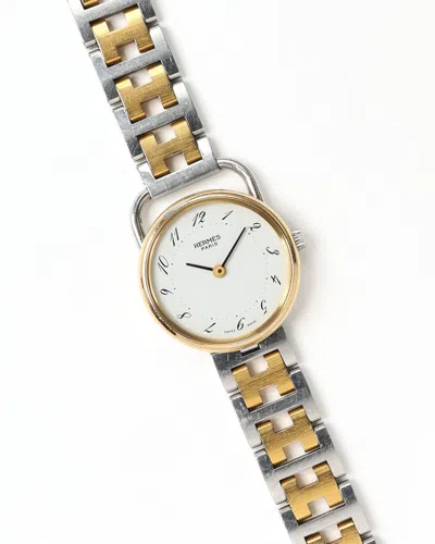 Pre-owned Hermes Hermès Arceau 25mm Watch In White