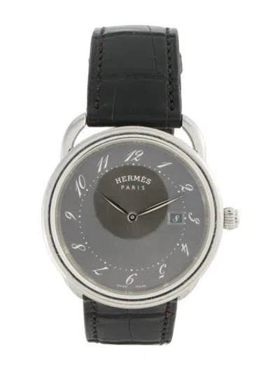Pre-owned Hermes Arceau Watch In Multi