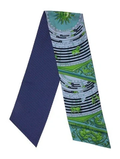 Pre-owned Hermes Astrologie A Pois Maxi Silk Twilly Scarf In Blue