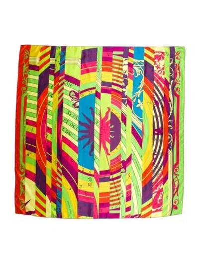 Pre-owned Hermes Astrologie Nouvelle Silk Shawl In Green