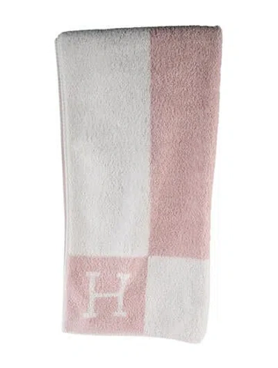 Pre-owned Hermes Avalon Baby Bath Towel In Pink/white