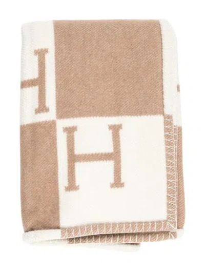 Pre-owned Hermes Avalon Baby Blanket In Brown