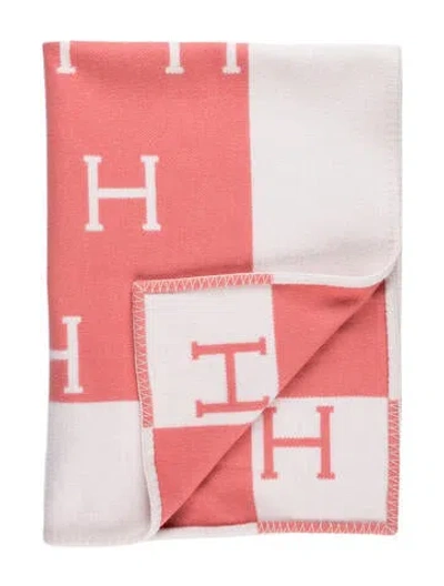 Pre-owned Hermes Avalon Baby Blanket In Pink