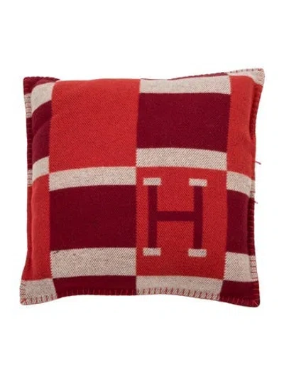 Pre-owned Hermes Avalon Bayadere Throw Pillows In Red