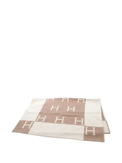Pre-owned Hermes Avalon Blanket In Brown