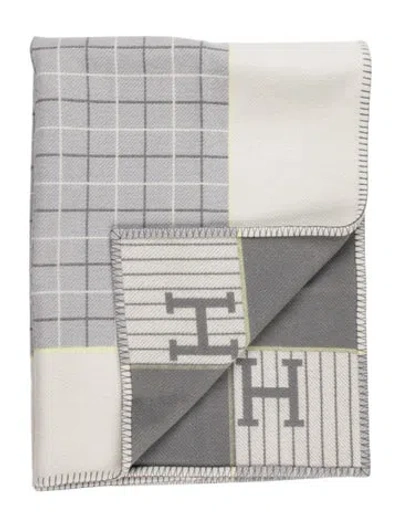 Pre-owned Hermes Avalon Cabriole Baby Throw Blanket In Grey