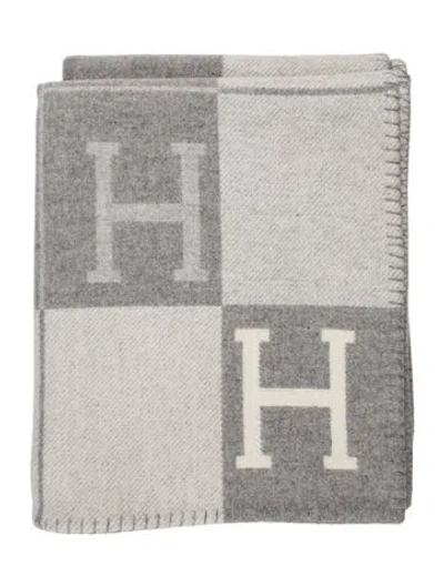 Pre-owned Hermes Avalon Iii Throw Blanket W/ Tags In Gray