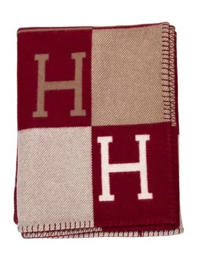 Pre-owned Hermes Hermès Avalon Iii Throw Blanket W/ Tags In Red