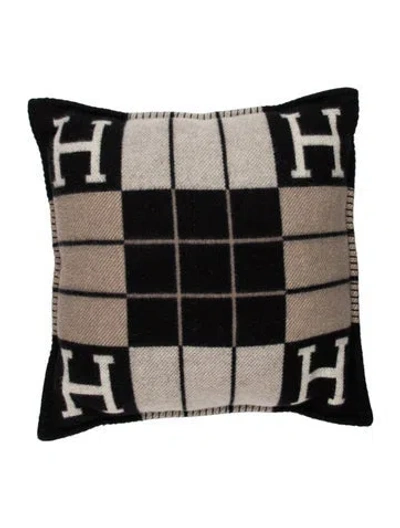 Pre-owned Hermes Avalon Iii Throw Pillow In Black
