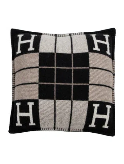 Pre-owned Hermes Avalon Iii Throw Pillow In Black