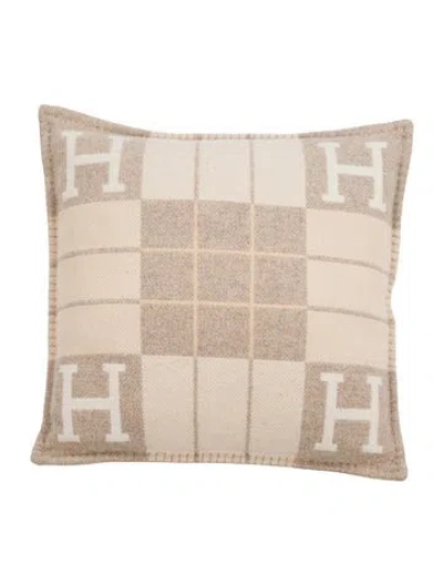 Pre-owned Hermes Avalon Iii Throw Pillow In Neutral