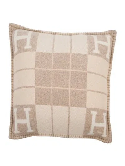 Pre-owned Hermes Avalon Iii Throw Pillow In Neutrals