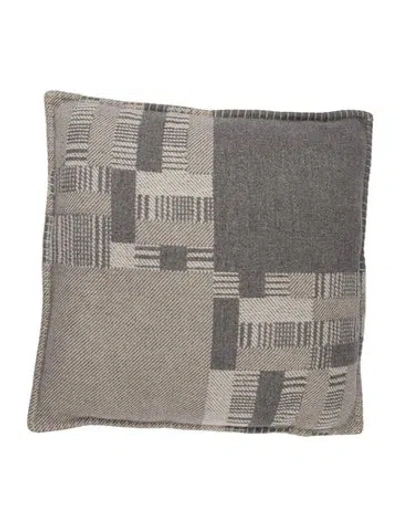 Pre-owned Hermes Avalon Paper Block Throw Pillow In Gray