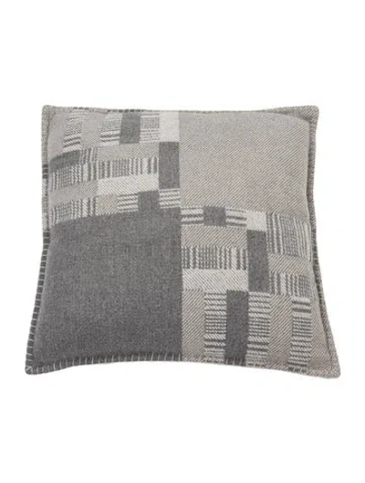 Pre-owned Hermes Avalon Paper Block Throw Pillow In Grey