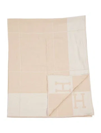 Pre-owned Hermes Avalon Spring Blanket In Neutrals