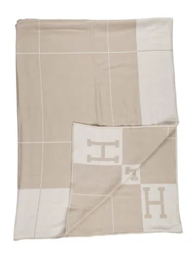 Pre-owned Hermes Avalon Spring Blanket W/ Tags In Neutrals