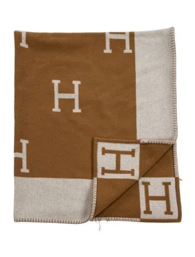 Pre-owned Hermes Avalon Throw Blanket In Brown