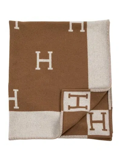 Pre-owned Hermes Avalon Throw Blanket In Brown