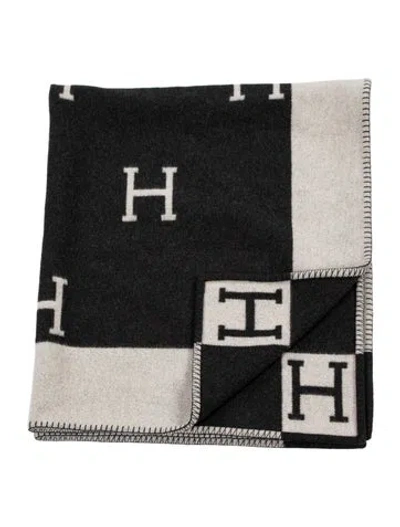 Pre-owned Hermes Avalon Throw Blanket In Grey/neutrals